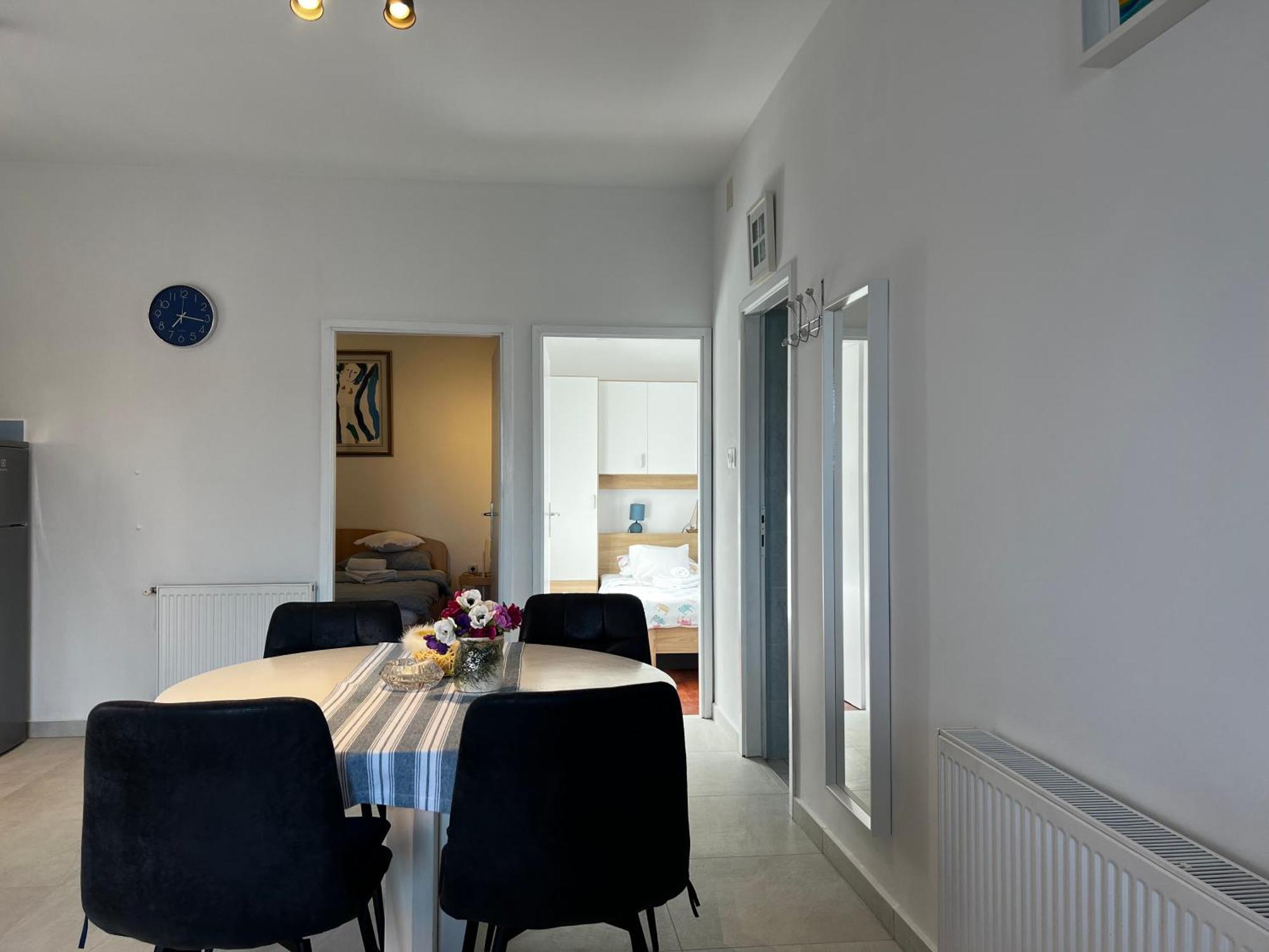 House Klarin Apartman Jezera Kültér fotó
